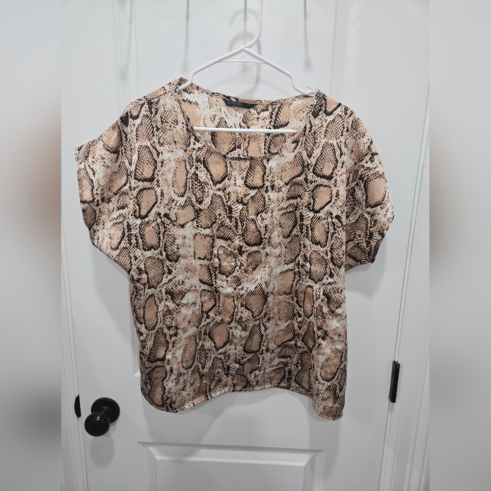 Snake printed Blouse-Shein. Size L. True to size.